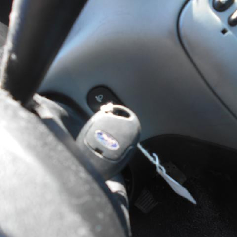 Retroviseur droit FORD KA 1 Photo n°10