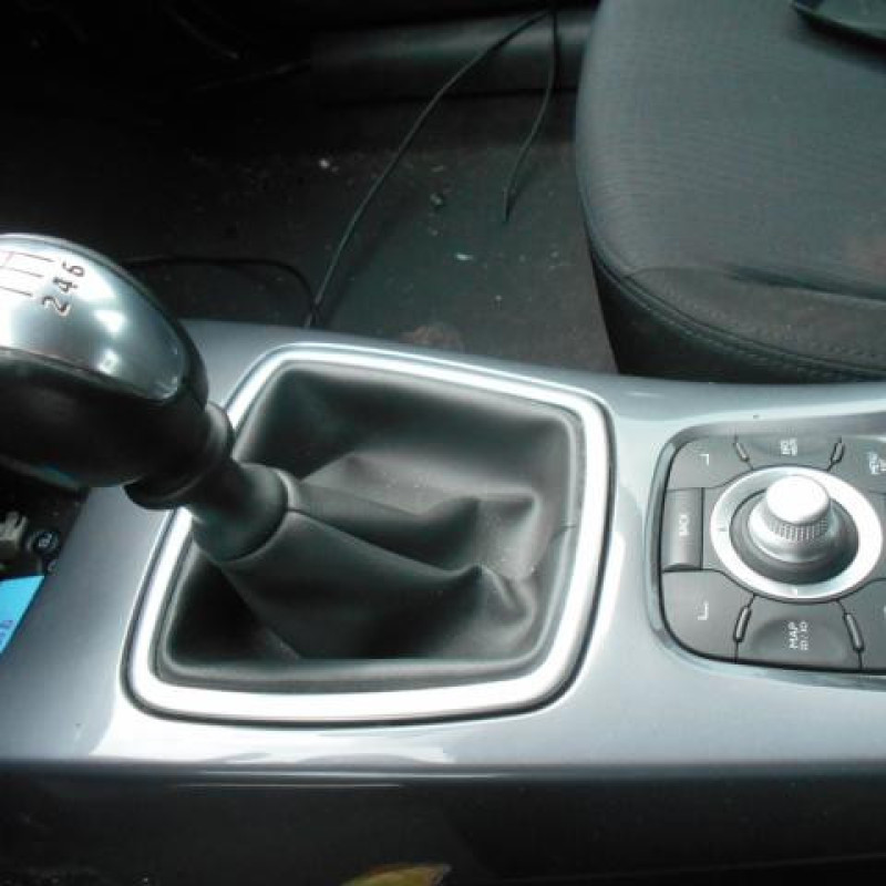 Poignee interieur arriere droit RENAULT LAGUNA 3 Photo n°10