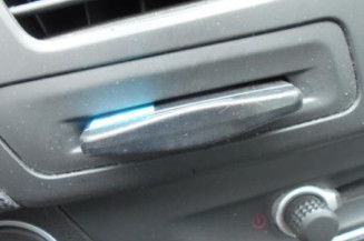 Poignee interieur arriere droit RENAULT LAGUNA 3