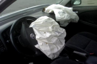 Bras essuie glace avant droit TOYOTA AVENSIS 1