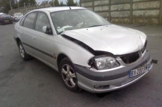 Retroviseur droit TOYOTA AVENSIS 1