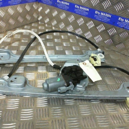 Leve vitre electrique avant droit PEUGEOT 1007 Photo n°1