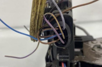 Serrure arriere gauche AUDI A6 2