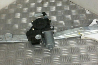 Leve vitre electrique arriere droit FORD MONDEO 2 Photo n°1