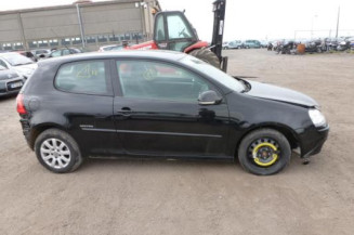 Bras essuie glace avant gauche VOLKSWAGEN GOLF 5