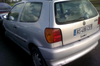 Bras essuie glace avant gauche VOLKSWAGEN POLO 3