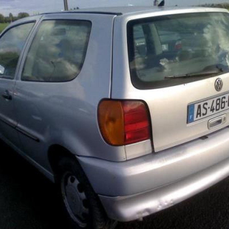 Bras essuie glace avant gauche VOLKSWAGEN POLO 3 Photo n°5