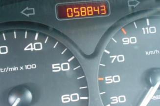 Bras essuie glace avant gauche PEUGEOT 206