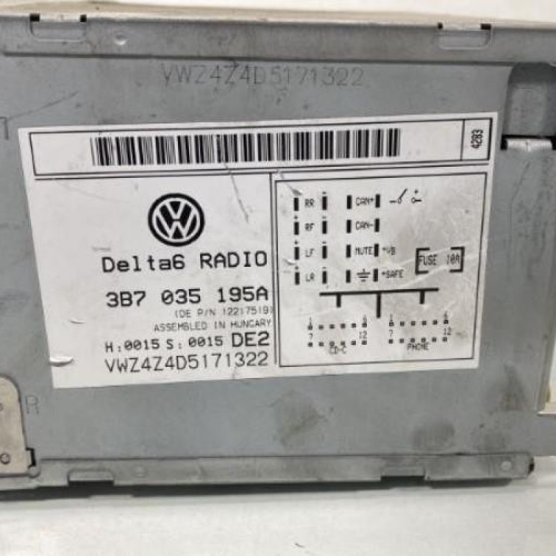 Autoradio d'origine VOLKSWAGEN PASSAT 4 Photo n°2