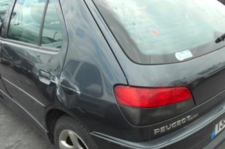 Malle/Hayon arriere PEUGEOT 306