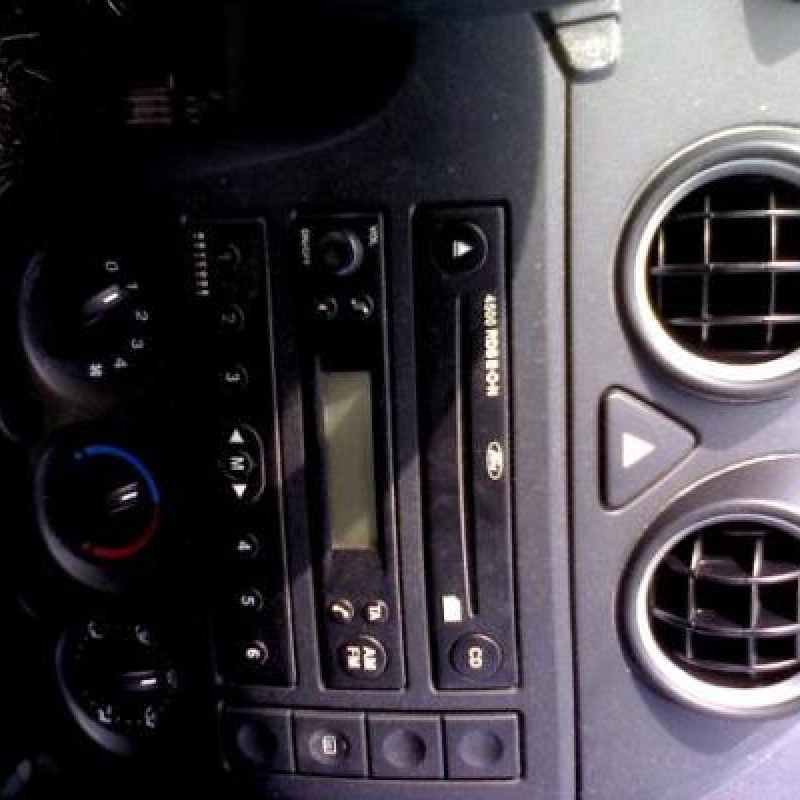 Commande chauffage FORD FIESTA 5 Photo n°5