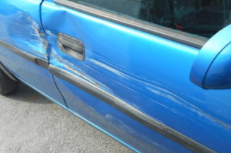 Bloc ABS (freins anti-blocage) OPEL CORSA B