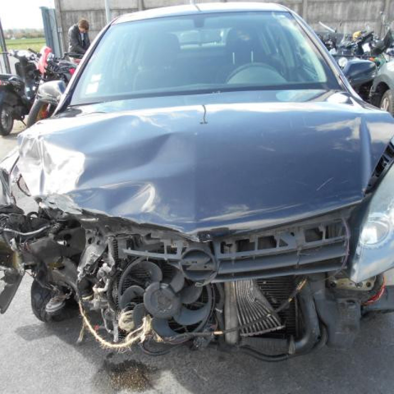 Amortisseur avant droit OPEL ASTRA H Photo n°4