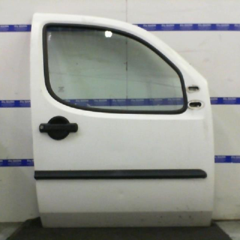 Porte avant droit FIAT DOBLO 1 Photo n°1