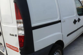 Porte avant droit FIAT DOBLO 1