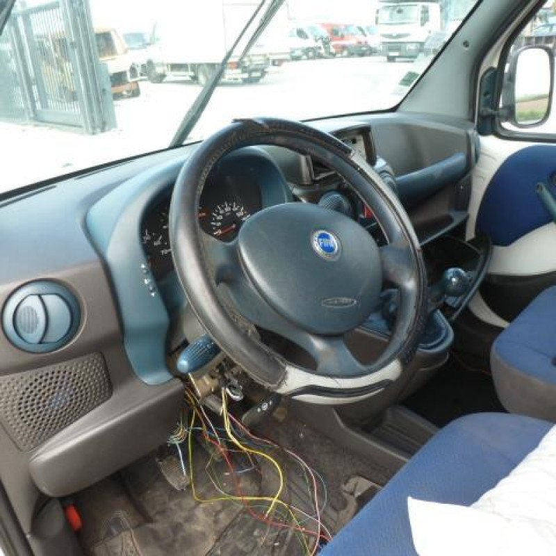 Porte avant droit FIAT DOBLO 1 Photo n°6