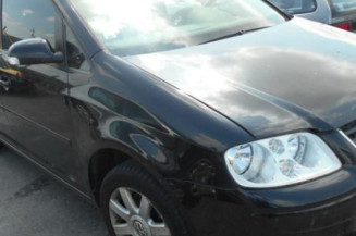 Boite a gants VOLKSWAGEN TOURAN 1