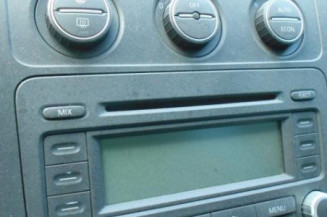 Boite a gants VOLKSWAGEN TOURAN 1