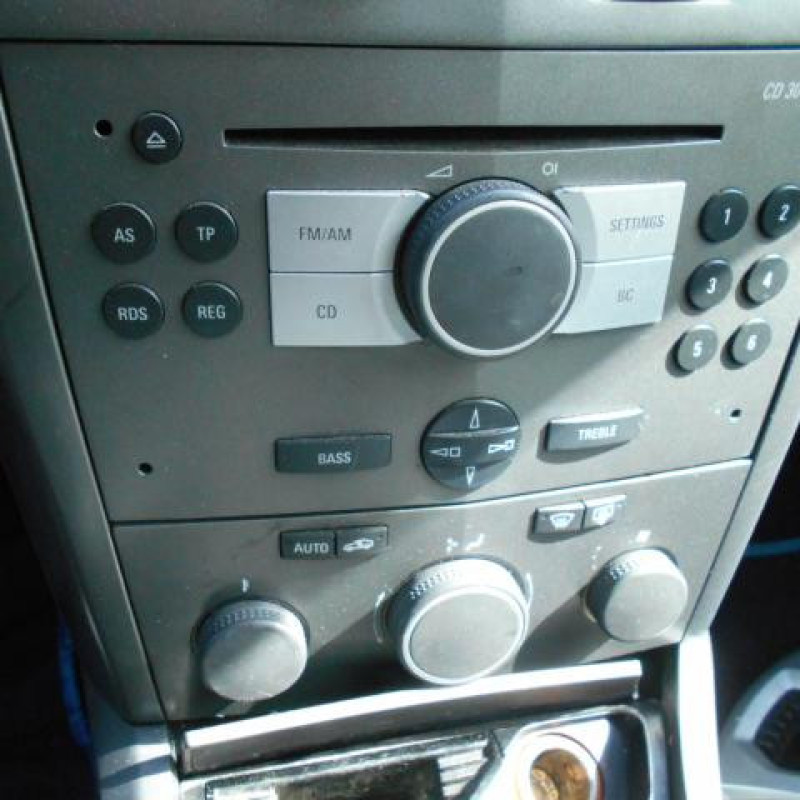 Autoradio d'origine OPEL ASTRA H Photo n°10