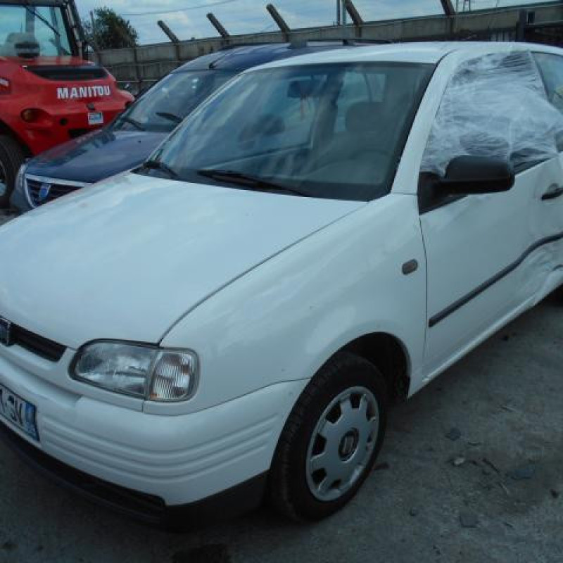 Retroviseur droit SEAT AROSA Photo n°3