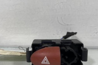 Bouton de warning RENAULT TWINGO 2 Photo n°1