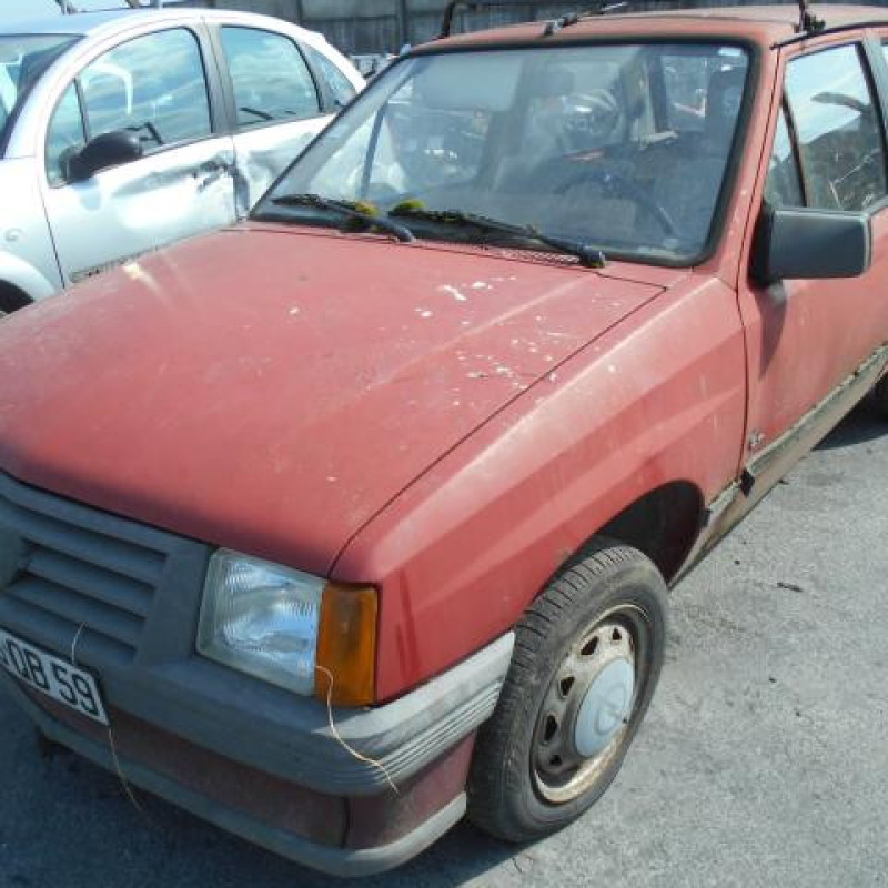 Moto ventilateur radiateur OPEL CORSA A Photo n°4