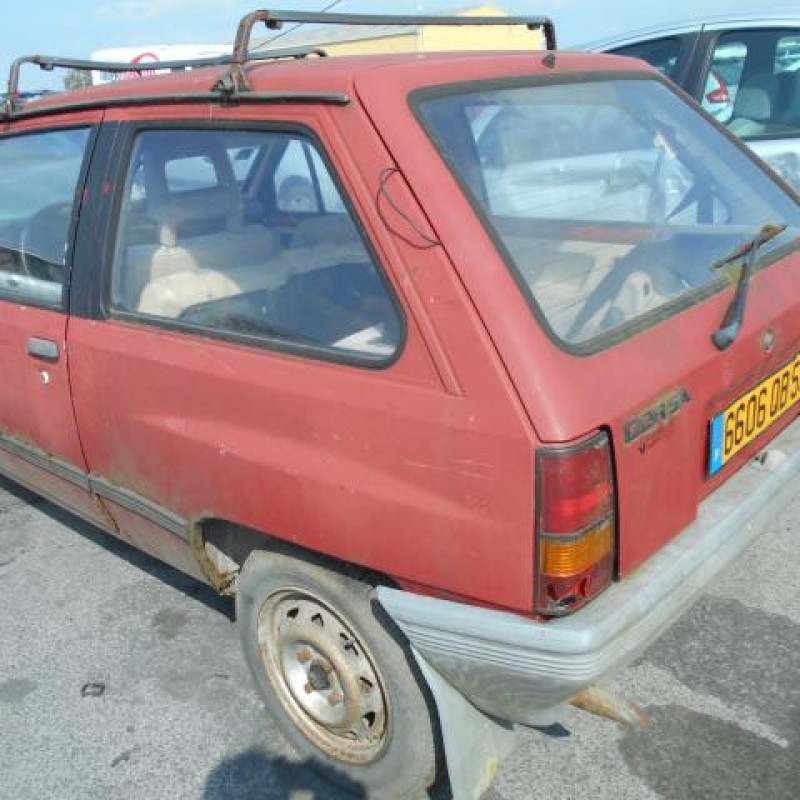 Moto ventilateur radiateur OPEL CORSA A Photo n°7