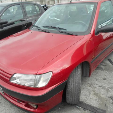 Calandre PEUGEOT 306