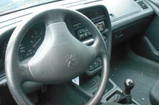Calandre PEUGEOT 306