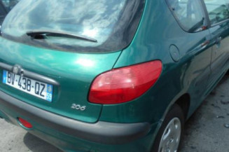 Bras essuie glace avant droit PEUGEOT 206