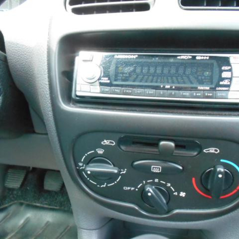 Bras essuie glace avant droit PEUGEOT 206 Photo n°4