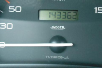 Bras essuie glace avant droit PEUGEOT 206