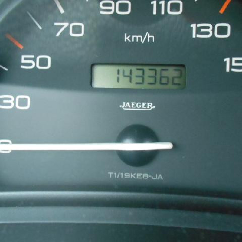 Bras essuie glace avant droit PEUGEOT 206 Photo n°5