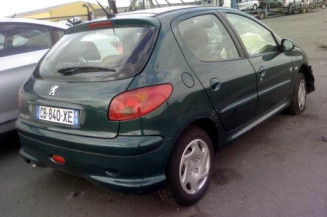 Bras essuie glace avant droit PEUGEOT 206