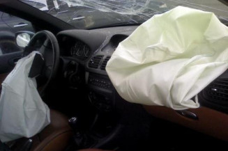 Bras essuie glace avant droit PEUGEOT 206