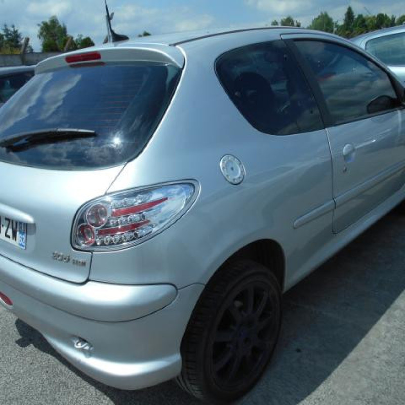 Bras essuie glace avant gauche PEUGEOT 206 Photo n°5