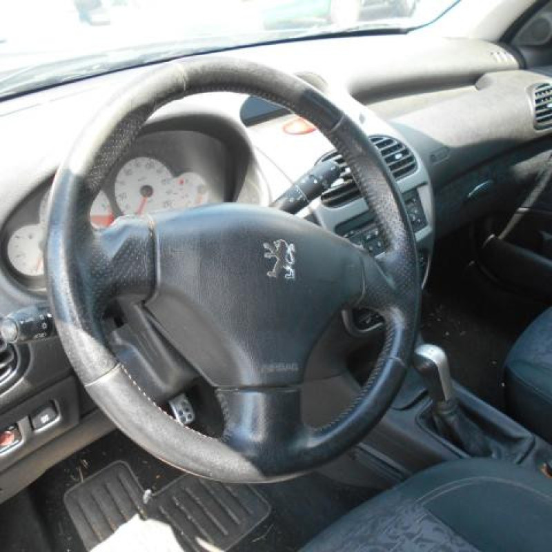 Bras essuie glace avant gauche PEUGEOT 206 Photo n°7