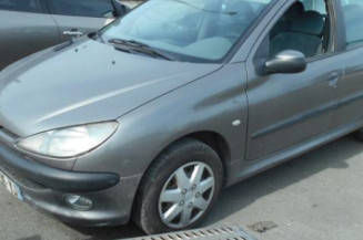 Bras essuie glace avant droit PEUGEOT 206
