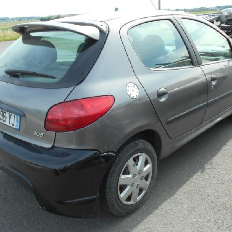 Bras essuie glace avant droit PEUGEOT 206 Photo n°4