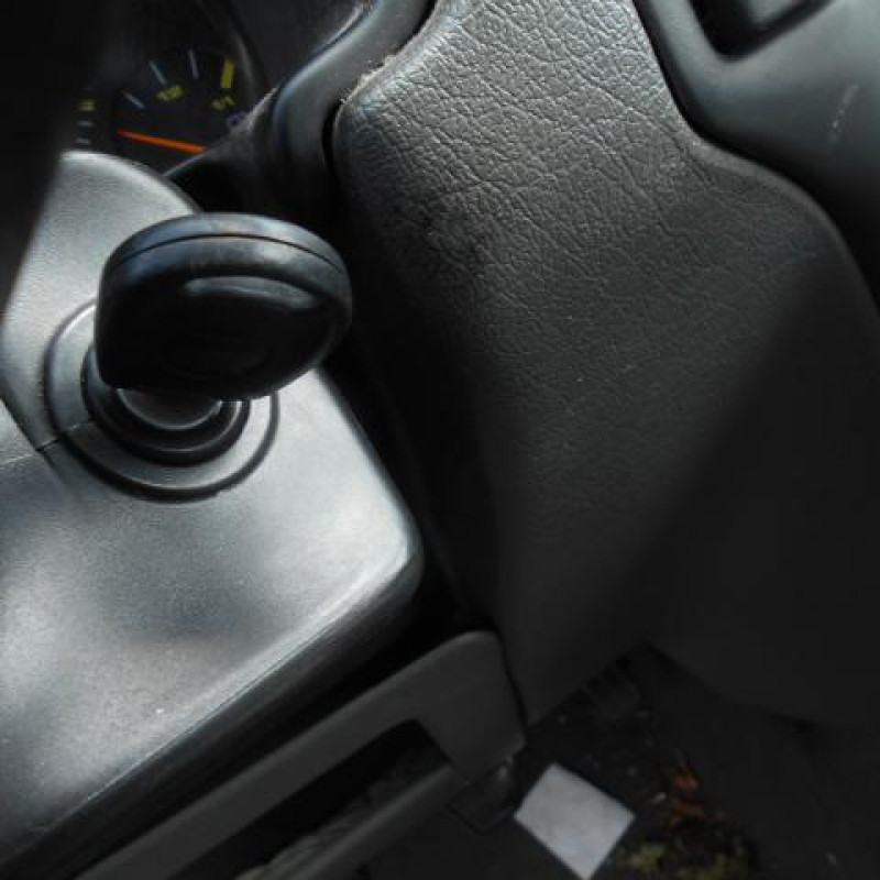 Amortisseur avant droit SEAT IBIZA 2 Photo n°8
