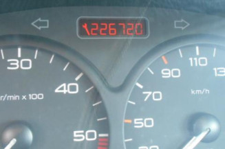 Bras essuie glace avant gauche PEUGEOT 206