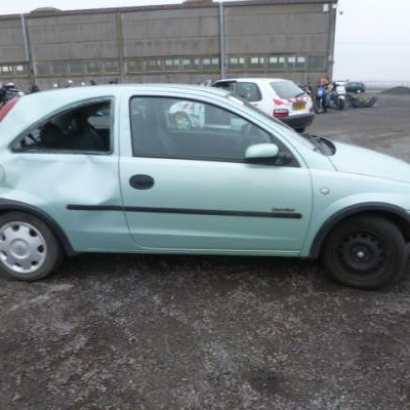 Malle/Hayon arriere OPEL CORSA C Photo n°5