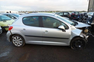 Bras essuie glace avant droit PEUGEOT 207