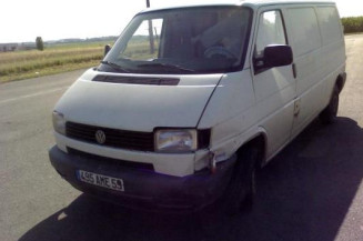 Pompe lave glace avant VOLKSWAGEN TRANSPORTER 4
