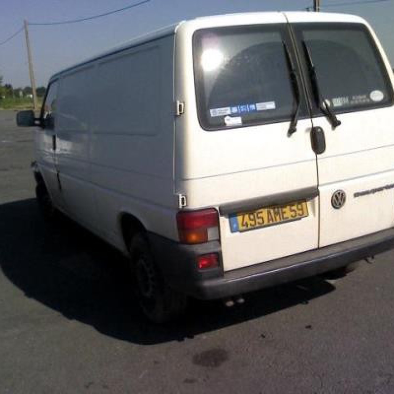 Pompe lave glace avant VOLKSWAGEN TRANSPORTER 4 Photo n°7