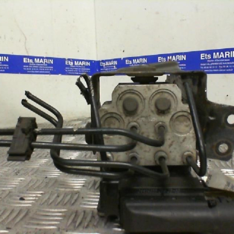 Bloc ABS (freins anti-blocage) LANCIA YPSILON 4 Photo n°3