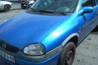 Bras essuie glace avant gauche OPEL CORSA B