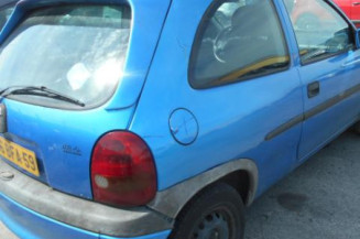 Bras essuie glace avant gauche OPEL CORSA B