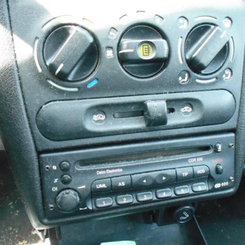 Bras essuie glace avant gauche OPEL CORSA B Photo n°7