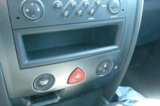 Eclairage de plafonnier RENAULT MEGANE 2